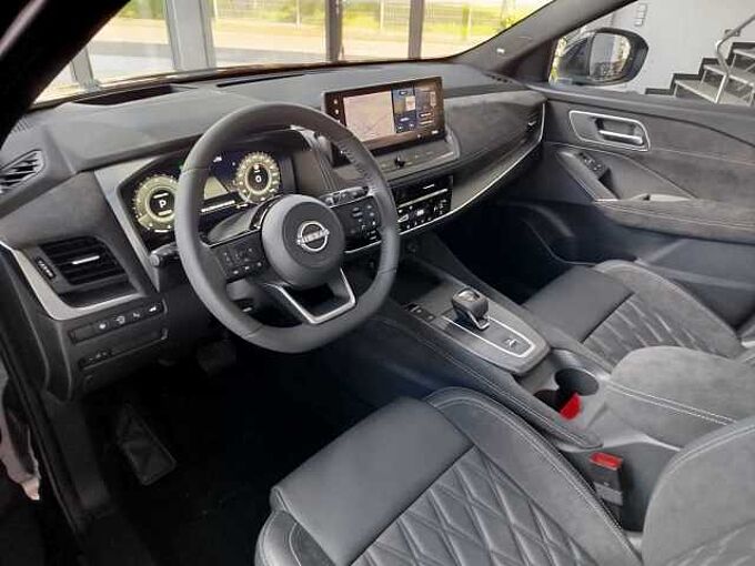 Nissan Qashqai 1.3 DIG-T MHEV TEKNA+ *PANO/BOSE/20ZOLL*