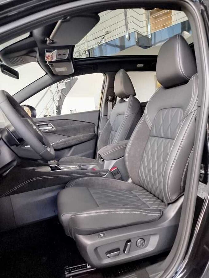 Nissan Qashqai 1.3 DIG-T MHEV TEKNA+ *PANO/BOSE/20ZOLL*