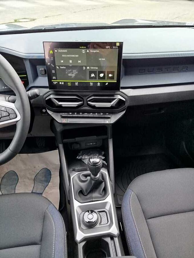 Dacia Duster Journey TCe 130 Mild-Hybrid 4x4, AHK, Winter+City+Technik+Navi