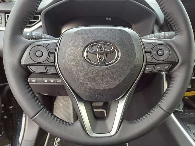 Toyota RAV4 2.5 Hybrid 4x4 Executive, Navi, Leder uvm