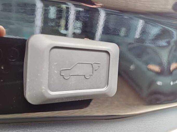 Toyota RAV4 2.5 Hybrid 4x4 Executive, Navi, Leder uvm