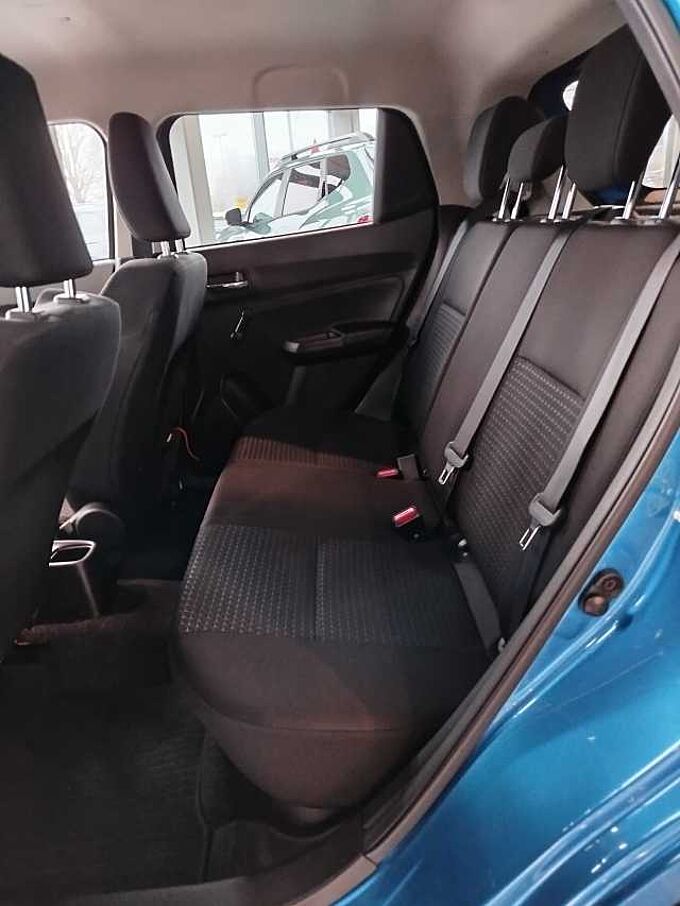 Suzuki Swift 1.2 Dualjet Hybrid Allgrip Comfort DAB/KAMERA