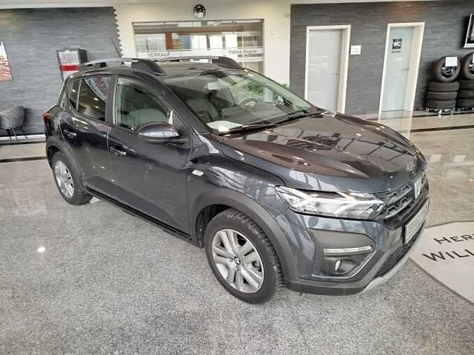 Dacia Sandero Stepway Comfort TCe 90 Automatik DAB/CARPLAY/AHK