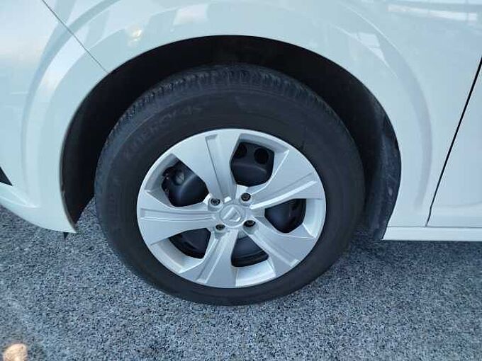 Dacia Sandero SCe 65 Essential KLIMA/DAB/FREISPRECH/LED