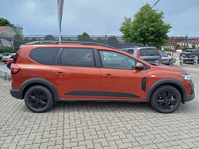Dacia Jogger 1.6 HYBRID 140 Extreme+ 7-Sitzer/NAVI/SITZHEIZUNG/KAMERA