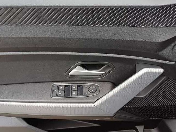 Dacia Duster TCe 130 4x4 Expression AHK/Winterpaket