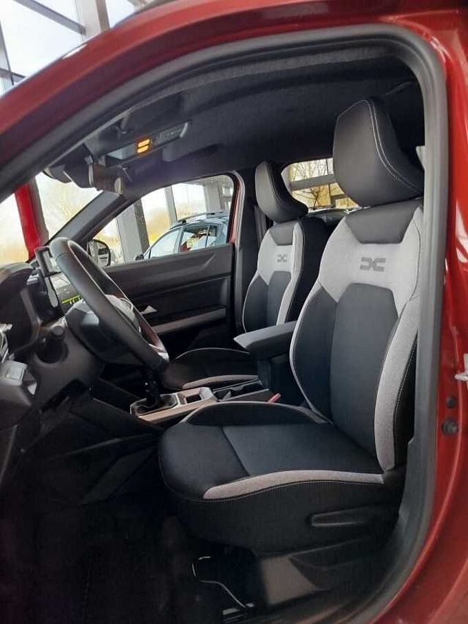 Dacia Duster Journey mild Hybrid 140 AHK/WINTER+PAKET