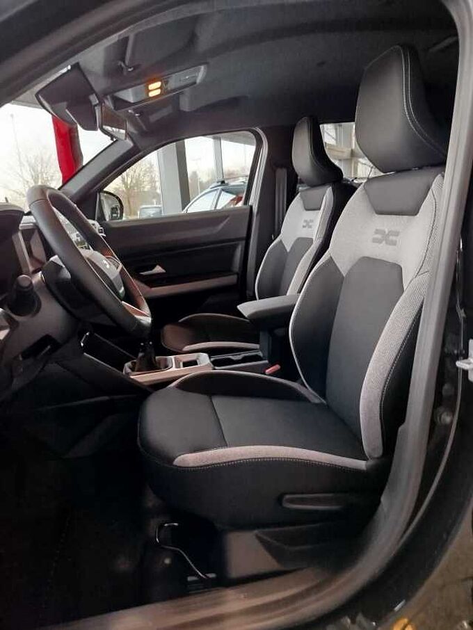 Dacia Duster Journey mild Hybrid 140 , AHK, WINTER-PLUS-PAKET