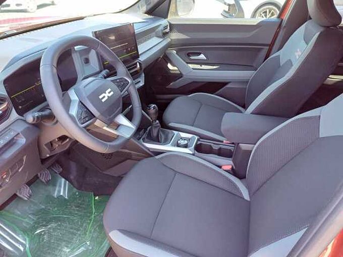 Dacia Duster EXTREME TCe 130 4x4 SITZHEIZUNG/NAVI,/City/Technikpaket