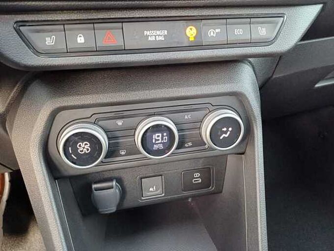 Dacia Jogger Extreme TCe110 SHZ/KAMERA/CARPLAY