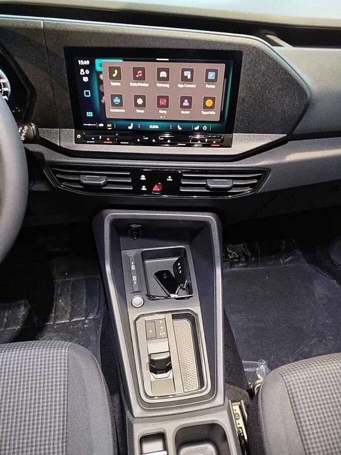 Volkswagen Caddy Maxi Family 1.5 TSI DSG AHK/7SITZE/KAMERA