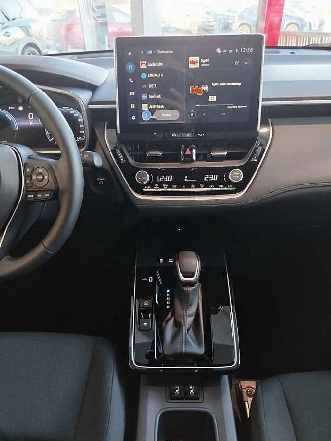 Toyota Corolla Cross 2.0 Hybrid Style/Teamplay. SOFORT!