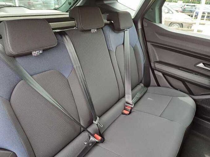 Dacia Duster TCe 130 4x4 Expression/AHK/Winterpaket/SITZHEIZUNG/KAMERA