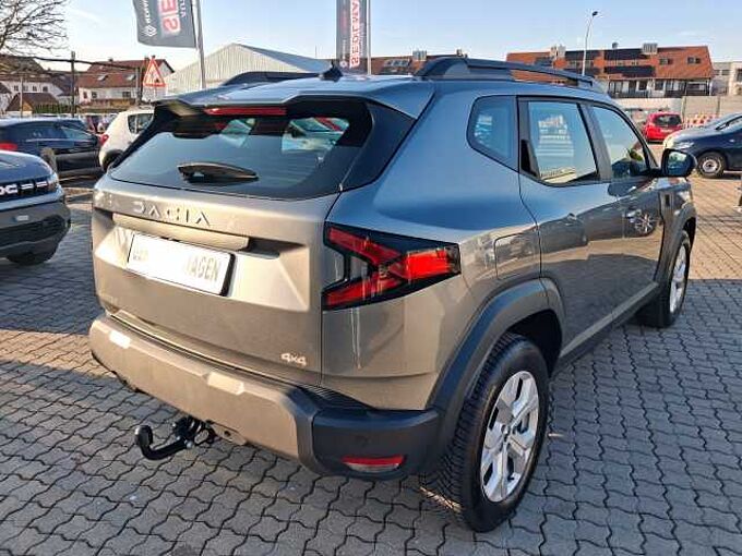 Dacia Duster TCe 130 4x4 Expression/AHK/Winterpaket/SITZHEIZUNG/KAMERA