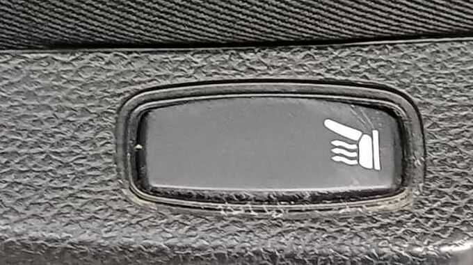 Dacia Duster Prestige Blue dCi 115 4x4 Navi, AHK abnehmbar