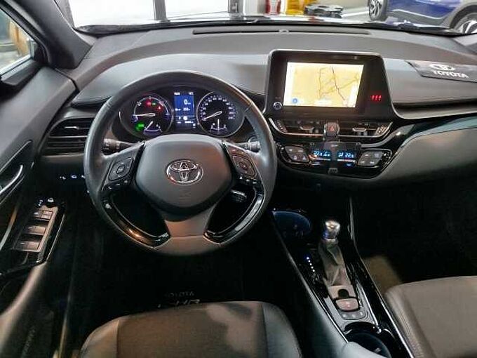 Toyota C-HR 1.8 Hybrid Team-D NAVI/KAMERA/SHZ/LHZ