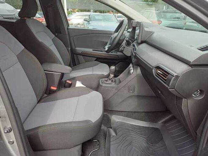 Dacia Jogger 1.6 HYBRID140 Extreme 7-Sitzer, AHK,/SITZHEIZUNG/KAMERA