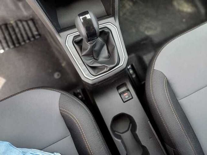 Dacia Jogger 1.6 HYBRID 140 Extreme 7-Sitzer, AHK, PDC/SITZHEIZUNG/KAMERA