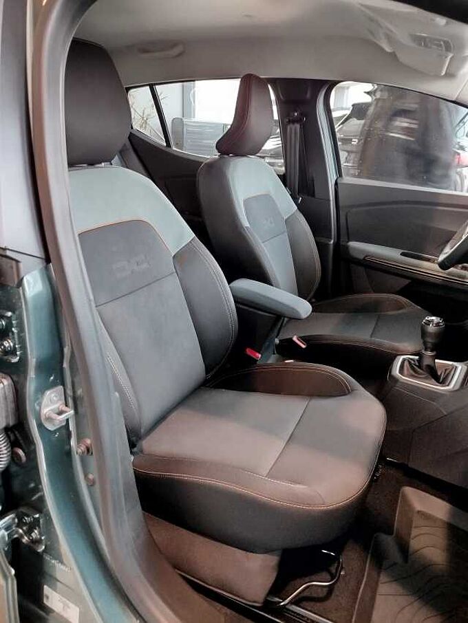 Dacia Sandero Stepway Extreme TCe110 WINTER/TECHNIK/DRIVING