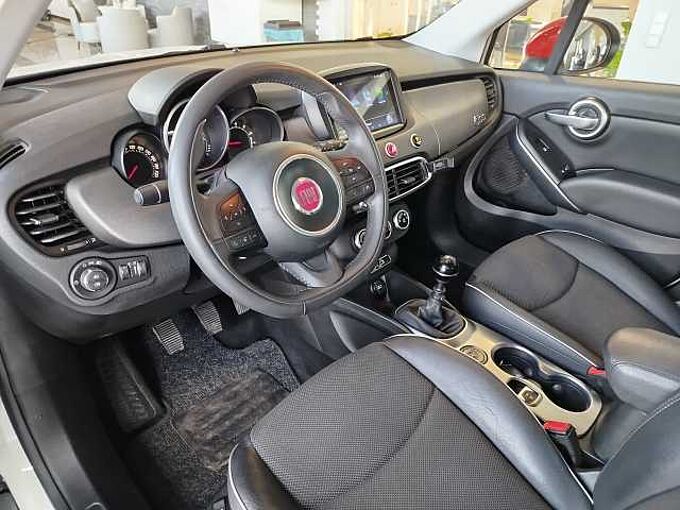 Fiat 500X 1.6 E-torQ 4x2 Cross *8-fach bereift*