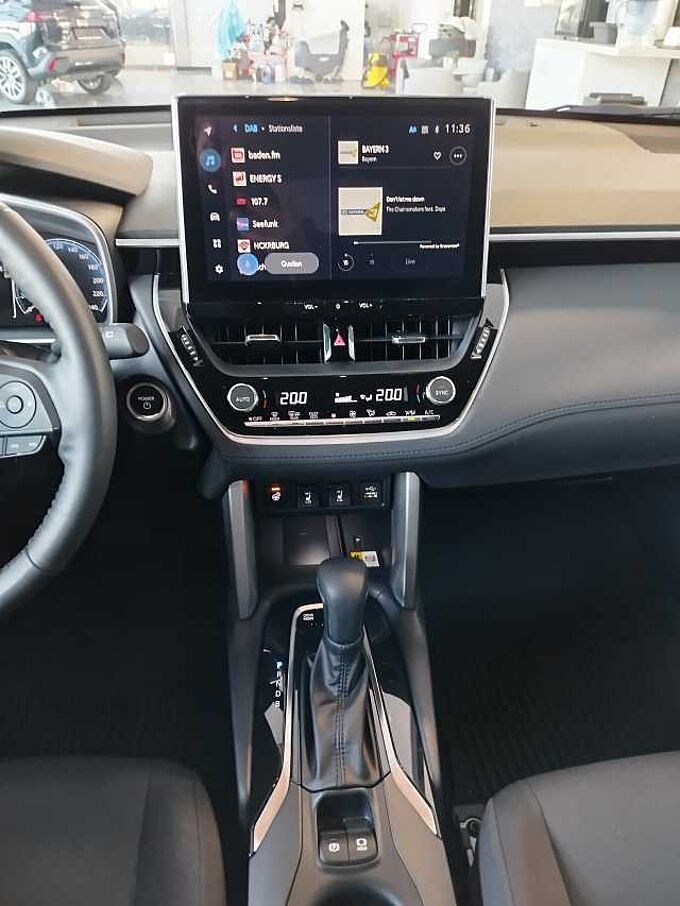 Toyota Corolla Cross Hybrid 2.0 Team-D AHK/KAM/SHZ