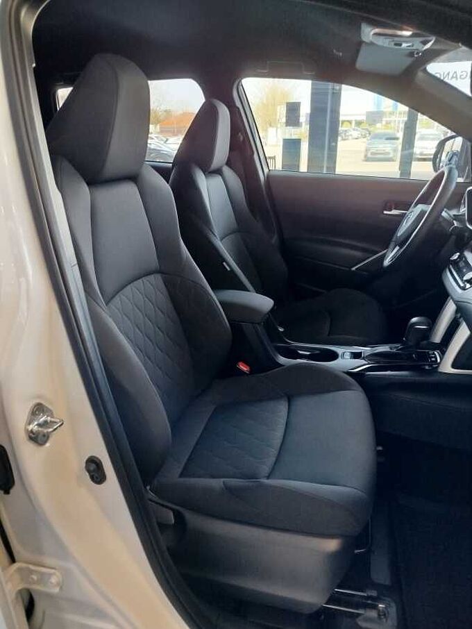 Toyota Corolla Cross Hybrid 2.0 Team-D AHK/KAM/SHZ