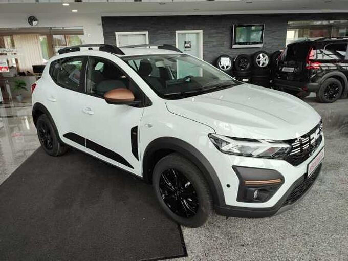 Dacia Sandero Stepway Extreme TCe 110 SHZ/PDC V+H/KAMERA