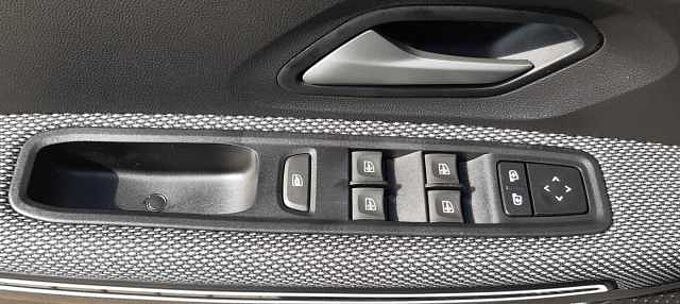 Dacia Jogger Hybrid 140 Extreme 7-Sitzer PDC/SHZ/KAM