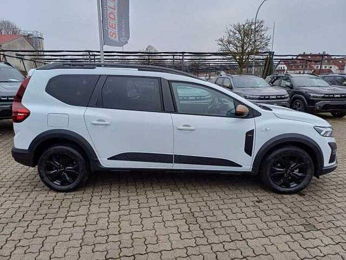 Dacia Jogger Extreme TCe110 AHK/SHZ/KAMERA/KLIMAAUTOM.