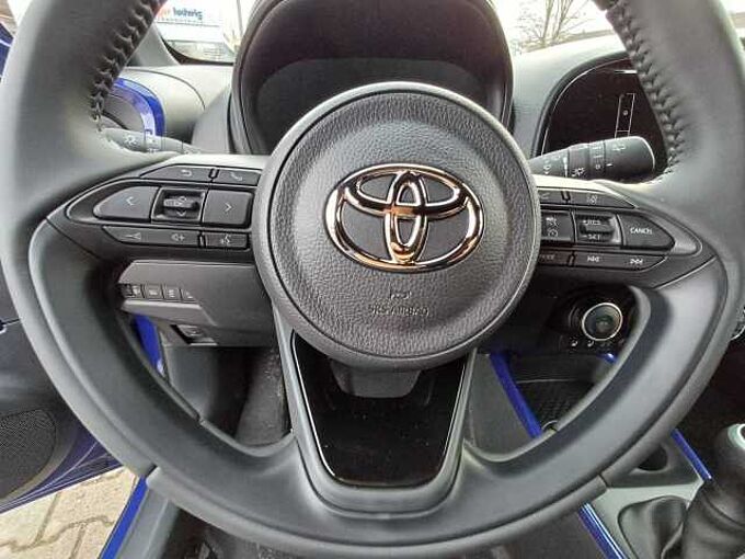 Toyota Aygo X Teamplayer *KAMERA/SHZ/CARPLAY*