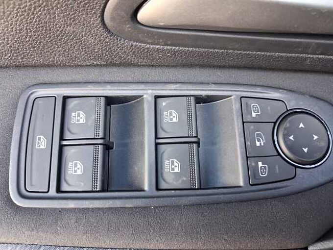 Dacia Bigster EXPRESSION TCe 140 Easy-u.Winterpaket