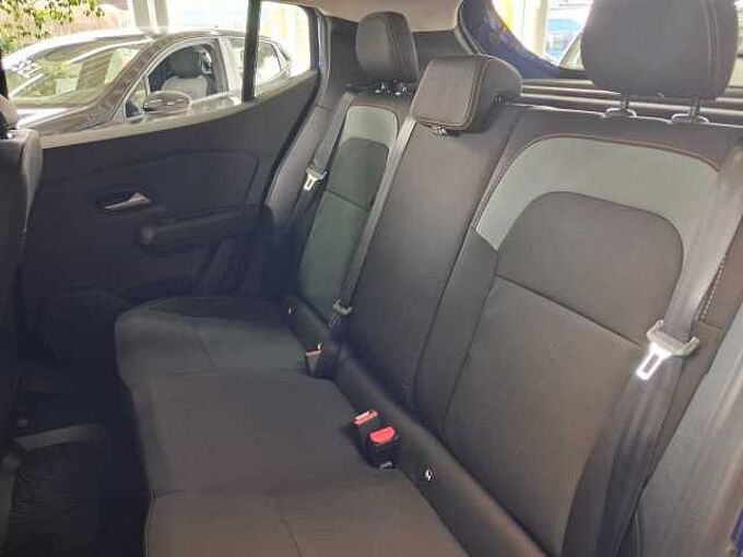 Dacia Sandero Stepway Extreme TCe 110 Winter-Technik-Drivingpaket