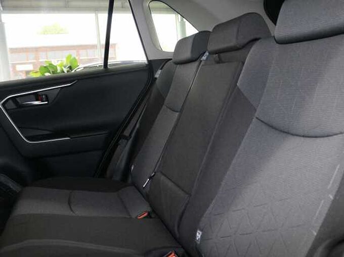Toyota RAV4 2.5 4x2 Hybrid Club, Navi, Technikpaket