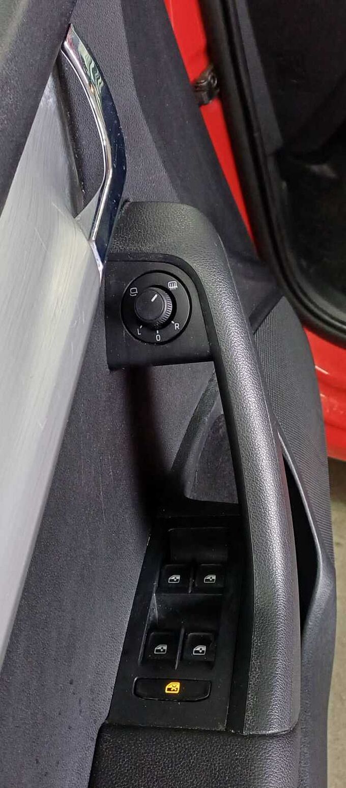 SKODA Octavia Drive TSI 7-Gang Automatik, Navi, Sitzheiz.