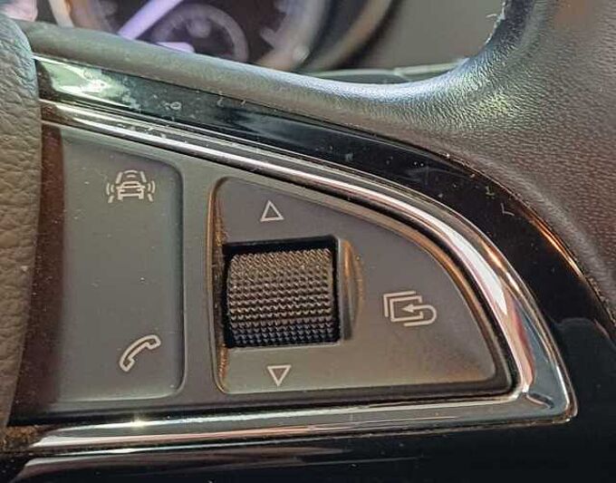 SKODA Octavia Drive TSI 7-Gang Automatik, Navi, Sitzheiz.