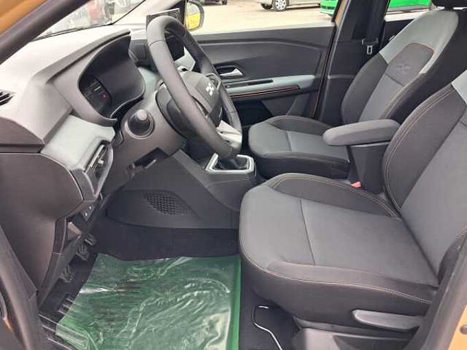 Dacia Sandero Stepway Extreme TCe110 WINTER/TECHNIK/DRIVING