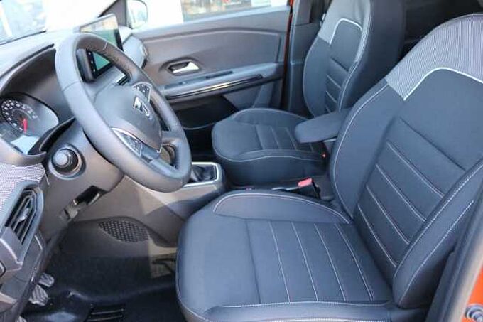 Dacia Jogger Extreme TCe 110 Toter-Winkel~Sitzheizung~PDC vorne+hinten