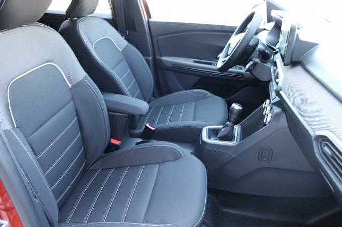 Dacia Jogger Extreme TCe 110 Toter-Winkel~Sitzheizung~PDC vorne+hinten