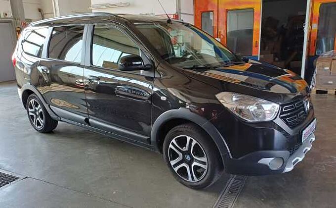 Dacia Lodgy Stepway TCe 130 7-Sitze, Navi, AHK, SHZ