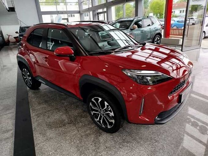Toyota Yaris Cross Hybrid Style/Teamplayer *SHZ/LHZ/KAM*