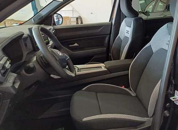 Dacia Bigster Hybrid-G 150 4x4 Journey AHK/PANO/WINTER+/CITY/19ZOLL