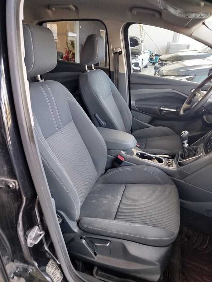 Ford C-MAX 1.6 EcoBoost Voll fahrbereit /T&Uuml;V 05/2027