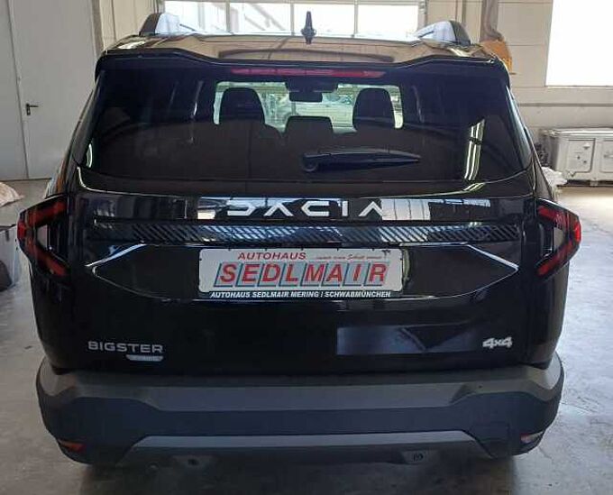 Dacia Bigster Hybrid-G 150 4x4 Journey PANO/WINTER+/CITY/19ZOLL