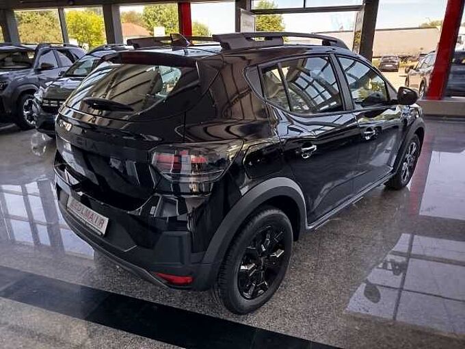 Dacia Sandero Stepway Extreme Eco-G 120 auto Winter/Technik/Driving