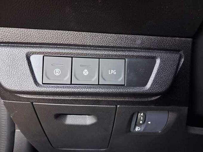 Dacia Sandero Stepway Extreme TCe 120 Eco-G Auto WINTER/DRIVINGTechnik