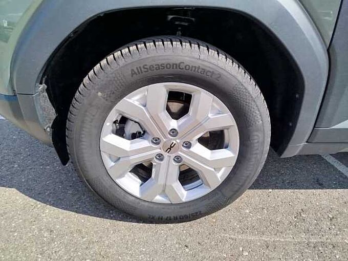 Dacia Duster Expression hybrid-G 150 4x4 *Winterpaket*