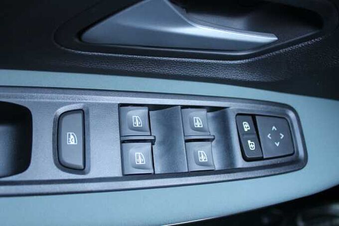 Dacia Sandero Stepway Extreme Eco-G 120 Automatik/Winterpaket