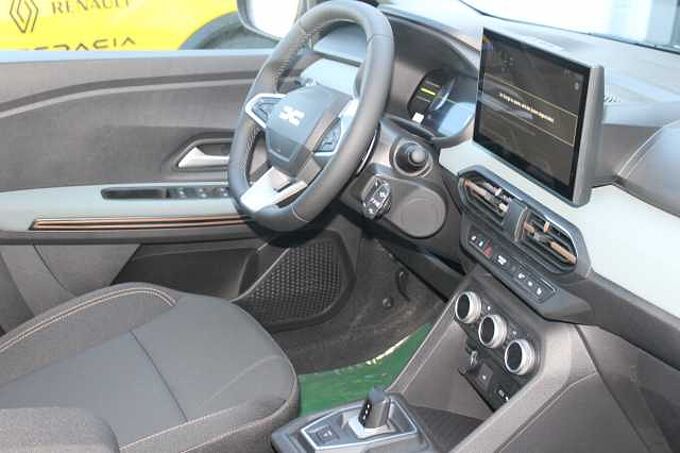 Dacia Sandero Stepway Extreme Eco-G 120 Automatik/Winterpaket