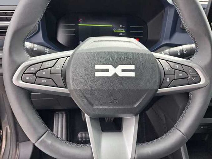 Dacia Bigster EXPRESSION TCe 140 NAVI/Winter+/Easypaket