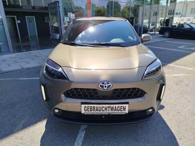 Toyota Yaris Cross Hybrid AWD-i Team Deutschland